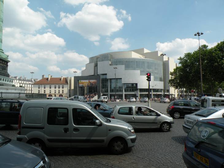  Opéra sur la place de la Bastille